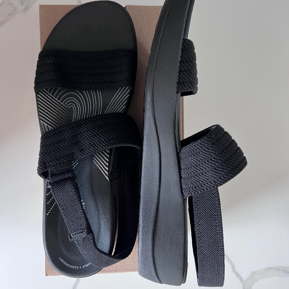 Clarks Women's, Arla Stroll Sandal NWT